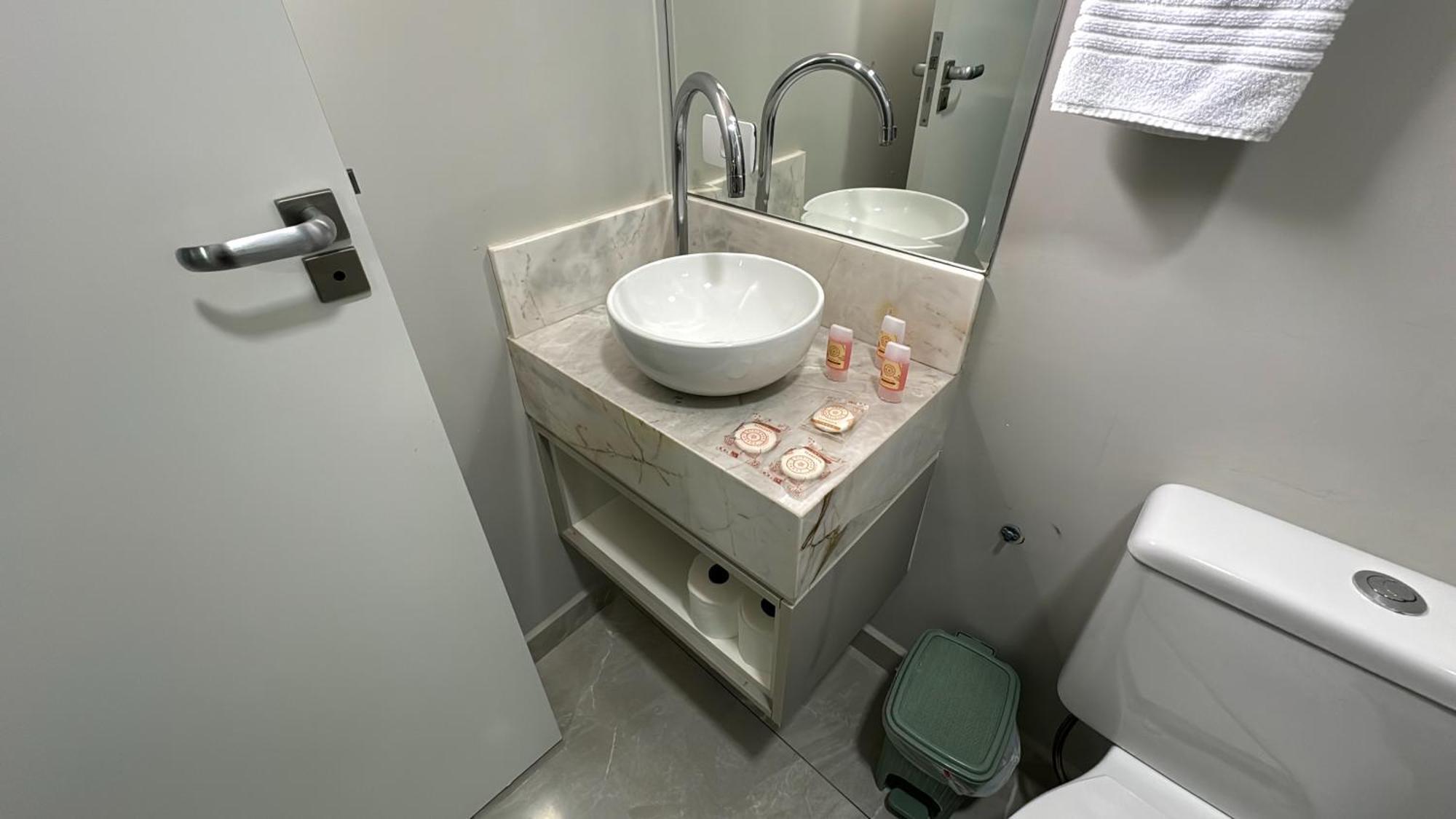 16- Studio Decorado Perfeito Para Casal!!! Κουριτίμπα Εξωτερικό φωτογραφία